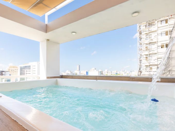 Penthouse de lujo con terraza privada y jacuzi XL